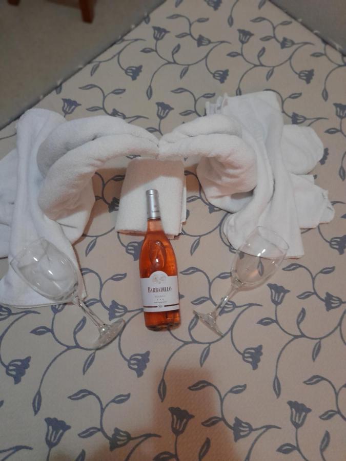 Hospedaje Benacazon A49 Bagian luar foto
